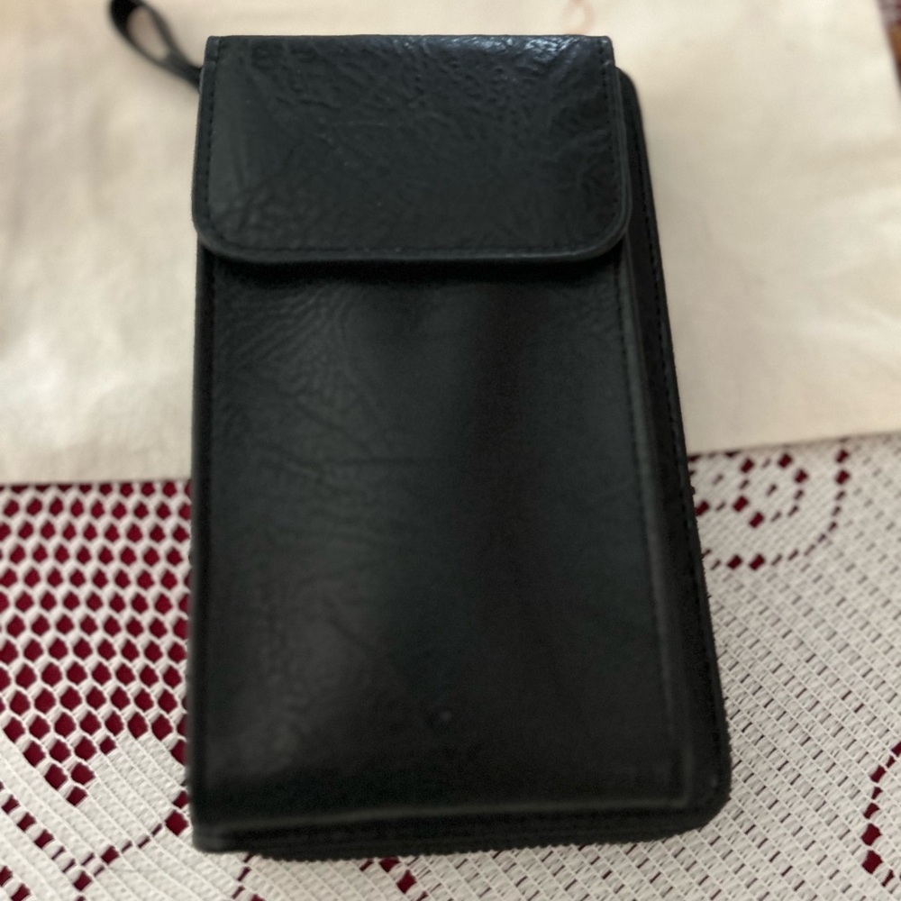 Leather Crossbody Wallet and Cellphone Bag